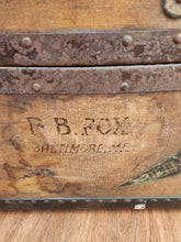 Load image into Gallery viewer, Vintage Mendel Trunx Steamer Trunk