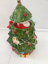 Load image into Gallery viewer, Vintage Christmas tree Greetings Musical Figurine