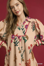 Load image into Gallery viewer, Mixed floral print shift dress