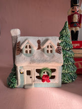 Load image into Gallery viewer, Vintage Ceramic House