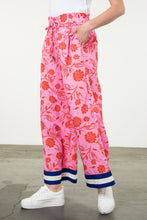Load image into Gallery viewer, THML Flower Print W/ Stripe Detail Pants