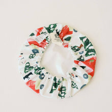 Load image into Gallery viewer, Festive Farm bowl cover