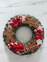 Load image into Gallery viewer, Vintage Christmas Gingerbread Man Wreath