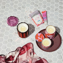 Load image into Gallery viewer, Illume- Pink Pepper Fruit scent