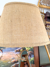 Load image into Gallery viewer, Vintage duck hunting lamp