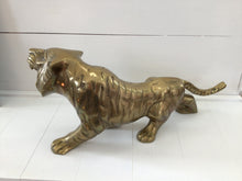 Load image into Gallery viewer, Vintage brass tiger(s)
