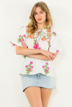 Load image into Gallery viewer, Puff sleeve floral tassel tie top
