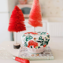 Load image into Gallery viewer, Festive Farm bowl cover

