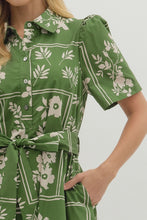 Load image into Gallery viewer, Green Botanical Print Midi Dress
