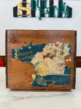 Load image into Gallery viewer, Vintage Season Greetings Crate
