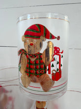 Load image into Gallery viewer, Vintage Culver Teddy Bear Glasses S/8

