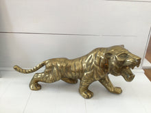 Load image into Gallery viewer, Vintage brass tiger(s)
