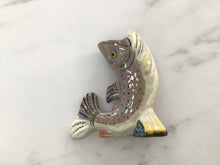 Load image into Gallery viewer, Vintage Ceramic Fish Vase
