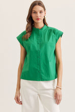 Load image into Gallery viewer, Scallop Trim Top- White or Kelly Green ENTRO
