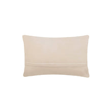 Load image into Gallery viewer, 19th Hole Club Hooked Pillow
