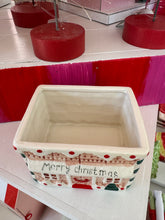 Load image into Gallery viewer, Vintage House
