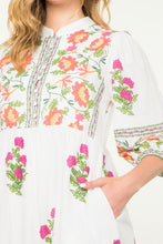 Load image into Gallery viewer, Floral tiered maxi dress with button detail
