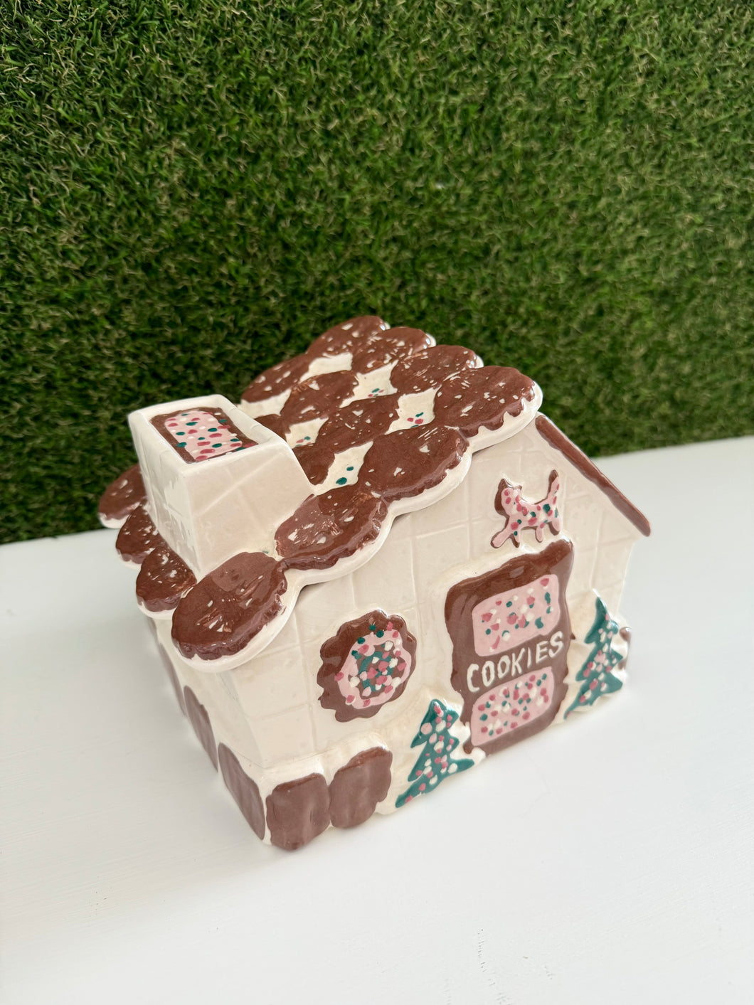 Vintage Christmas Cookie House