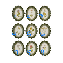 Load image into Gallery viewer, Green Scalloped Frame with Botanical Print
