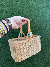 Load image into Gallery viewer, Vintage Wicker Drink Caddy
