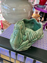 Load image into Gallery viewer, Vintage Frog Planters
