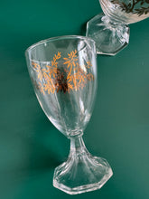 Load image into Gallery viewer, Set of 2 Vintage Wine Glasses

