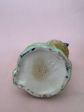 Load image into Gallery viewer, Vintage Parrot Decanter
