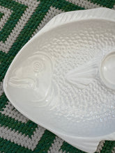 Load image into Gallery viewer, Vintage Ceramic Fish Plate
