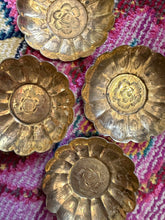 Load image into Gallery viewer, Vintage Brass Floral Dishes

