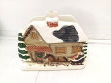 Load image into Gallery viewer, Vintage Christmas Horse and Sleigh Napkin Holder
