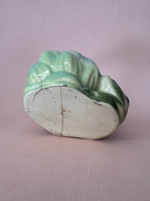 Load image into Gallery viewer, Vintage Frog &amp; Lily Planter
