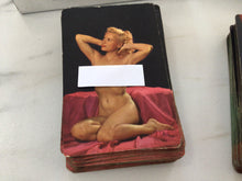 Load image into Gallery viewer, Vintage pin-up girls double set playing cards

