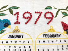 Load image into Gallery viewer, Vintage 1979 bird wall calendar
