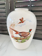 Load image into Gallery viewer, Vintage pheasant/goose vase
